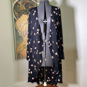 Flynn Skye Black Kimono‎ in Poppy Fields Print Medium
